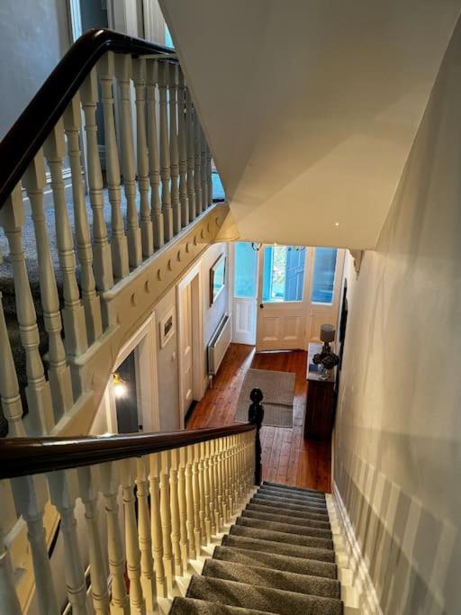 The Victorian Townhouse Portrush Villa Bagian luar foto