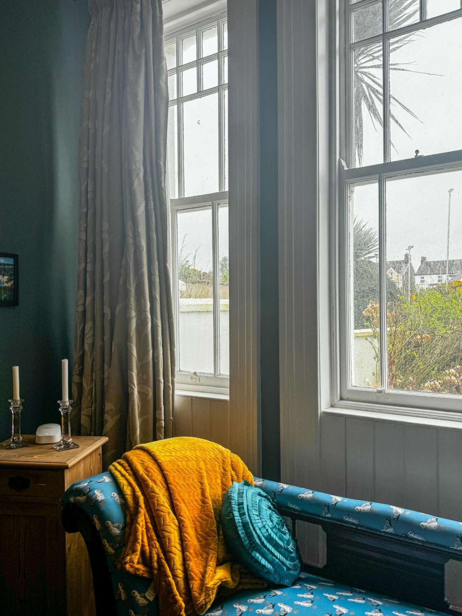 The Victorian Townhouse Portrush Villa Bagian luar foto
